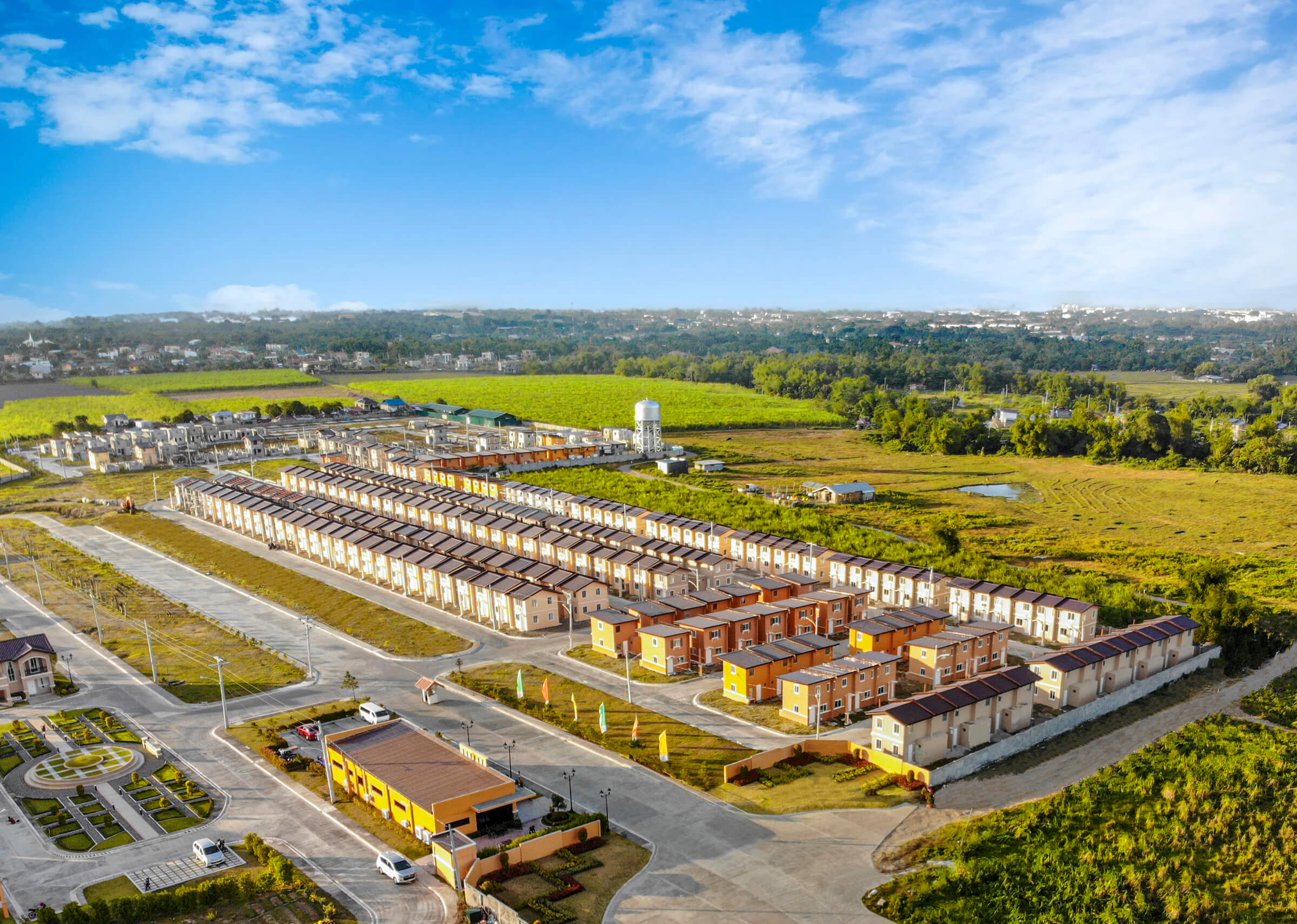 Aerial view of Lessandra community