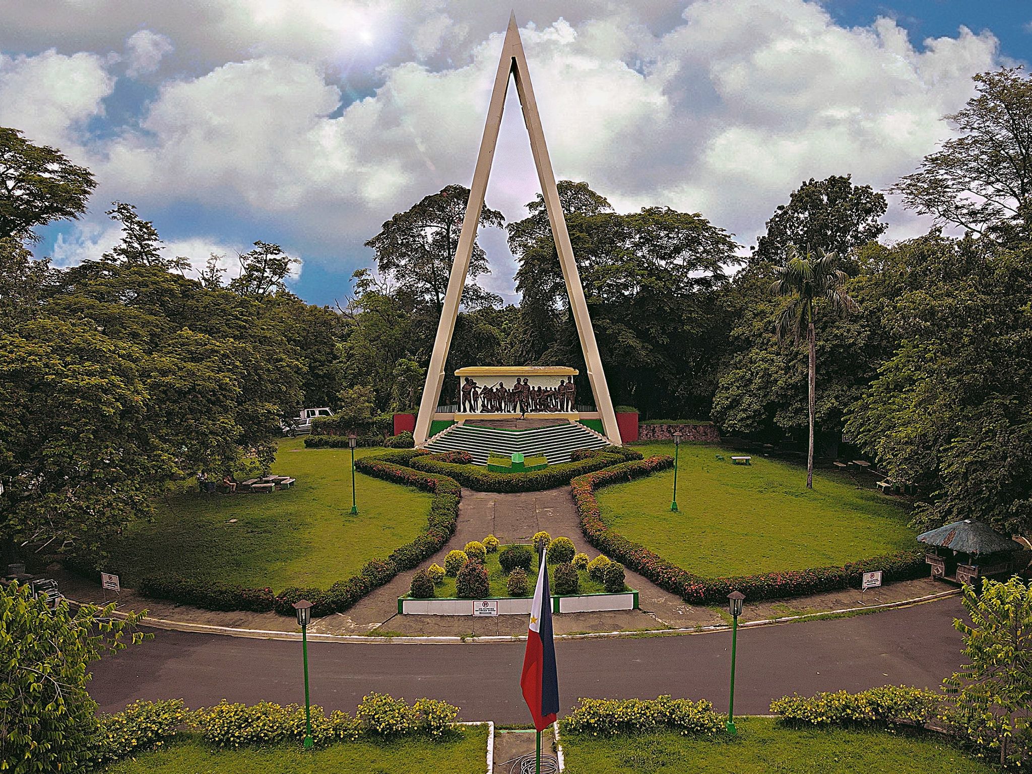 Capas Death March Monument at MacArthur Highway