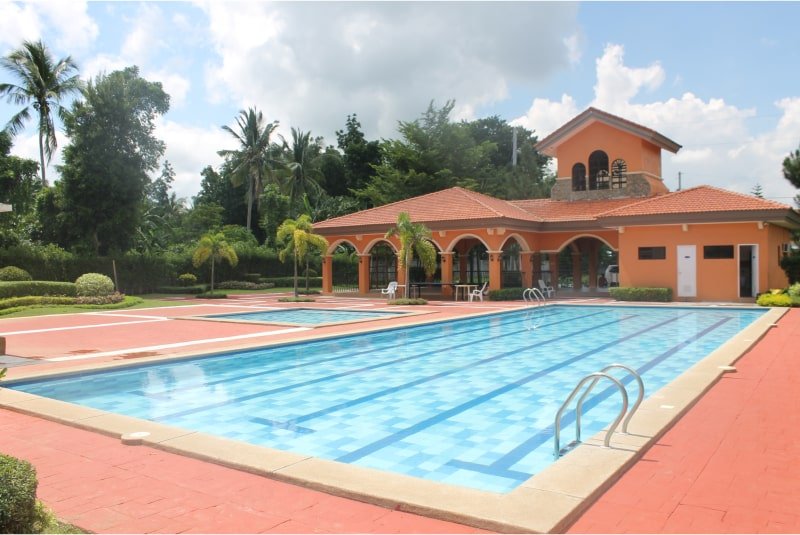 clubhouse in affordable house and lot for sale in sto tomas batangas